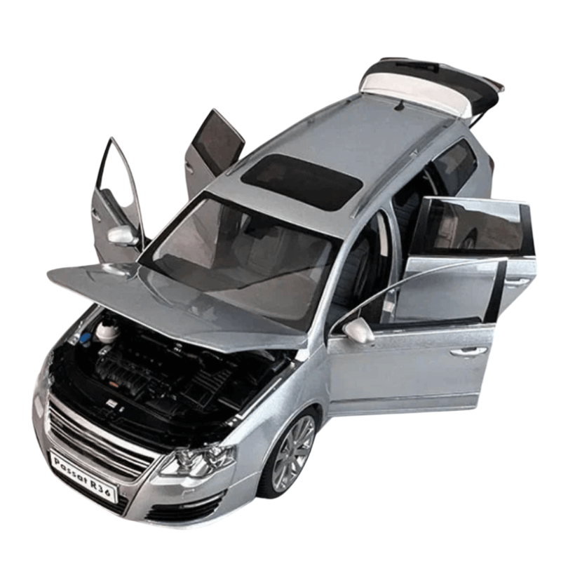 Passat R36 - 1/18