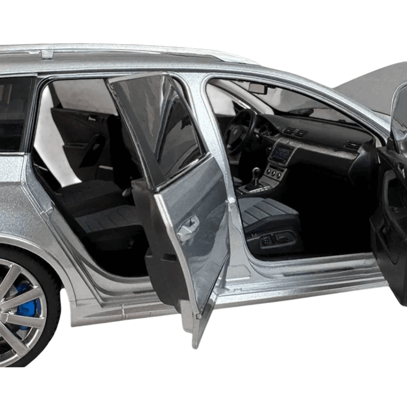 Passat R36 - 1/18