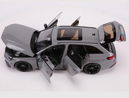 Audi RS4 Avant - 1/18