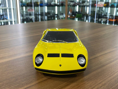 Lamborghini Miura SV Yellow - 1/18