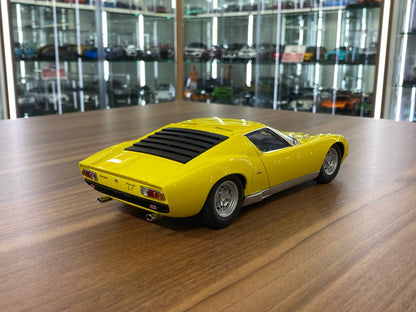 Lamborghini Miura SV Yellow - 1/18