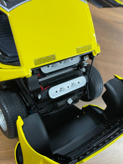 Lamborghini Miura SV Yellow - 1/18