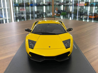 1/18 Diecast Lamborghini Murciélago LP670-4 SV Giallo Orion Yellow – Autoart Full Opening