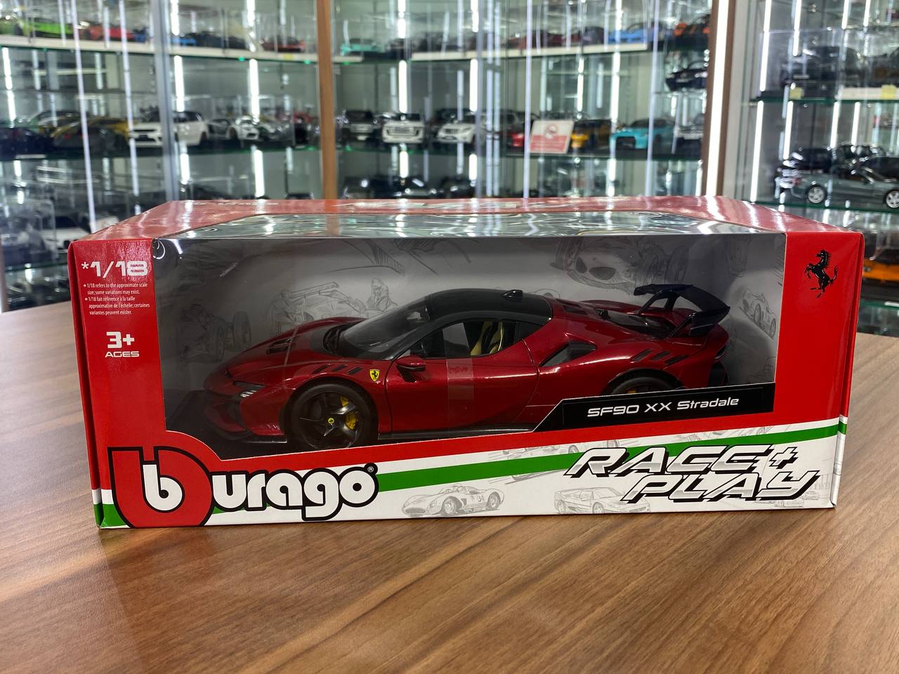 1/18 Metal Diecast Bburago Ferrari SF90 XX Stradale in Dark Red