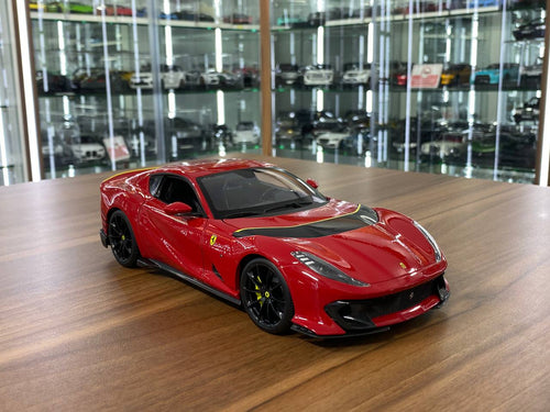 1/18 Metal Diecast Bburago Ferrari Ferrari 812 Competizione in Red