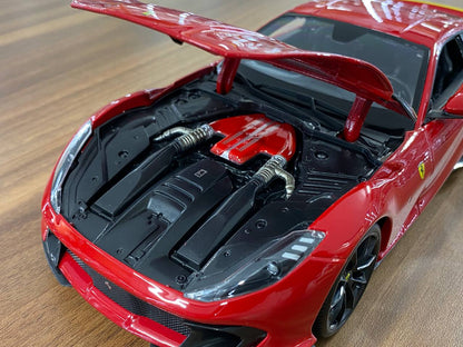 1/18 Metal Diecast Bburago Ferrari Ferrari 812 Competizione in Red