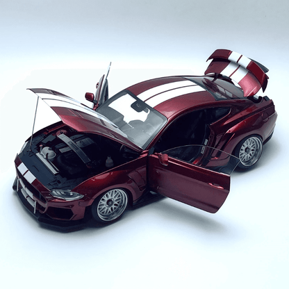 Réplica Detalhada Ford Mustang GT Escala 1:18, Modelo Colecionável Die-cast Premium