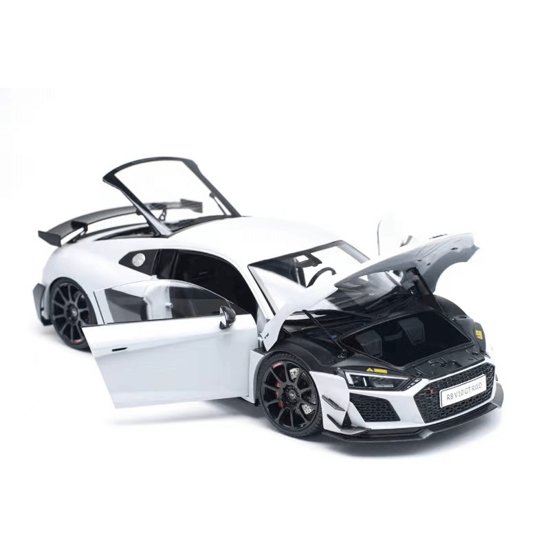 Audi R8 - 1/18
